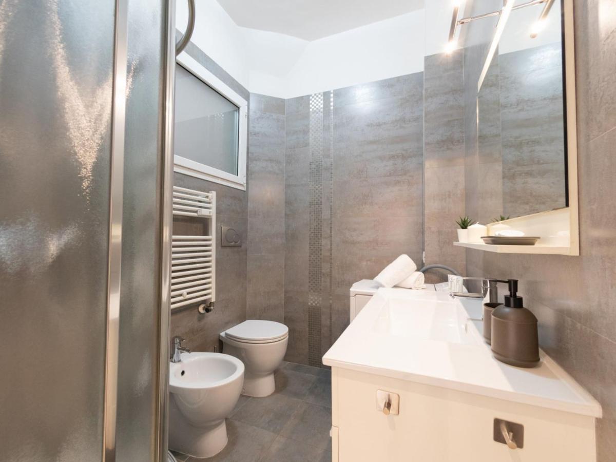 The Rent - Modern Two-bedrooms In Monteverde Area Appartamento Roma